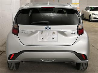 2022 Toyota Aqua - Thumbnail