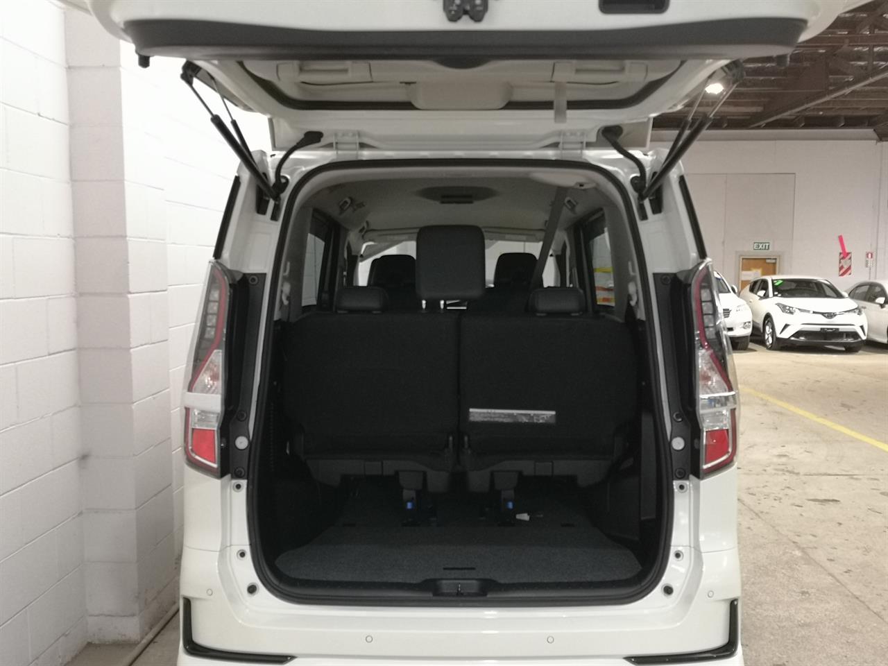 2021 Nissan Serena