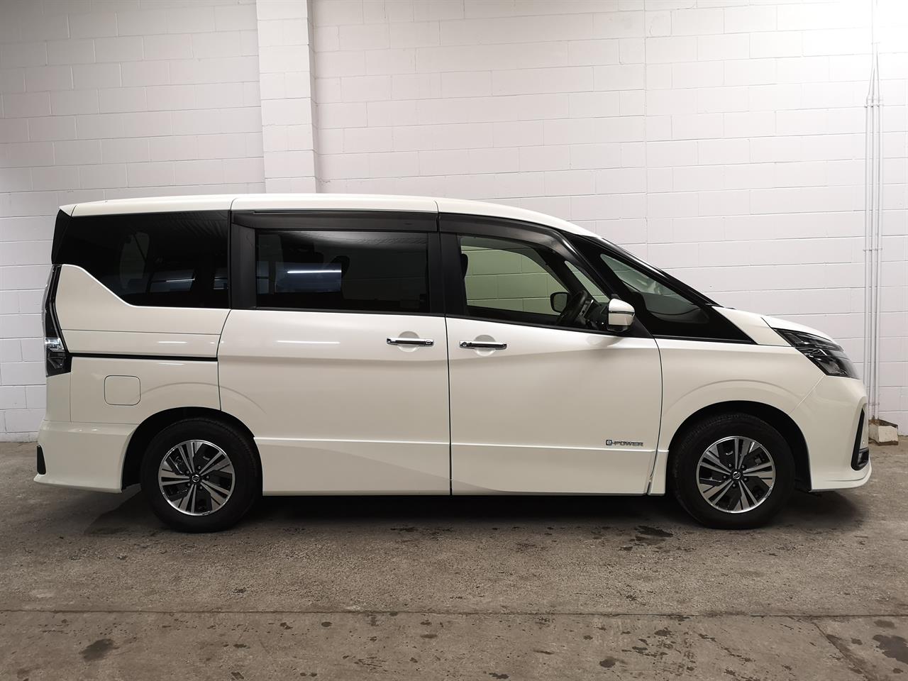 2021 Nissan Serena