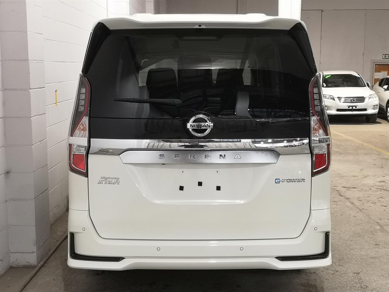 2021 Nissan Serena