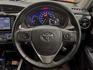 2018 Toyota Corolla - Thumbnail