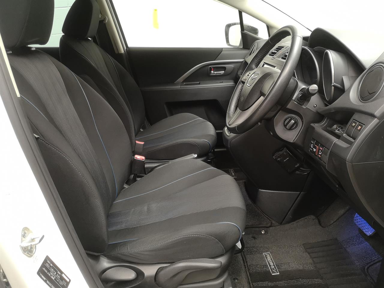 2012 Mazda Premacy