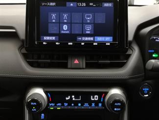 2019 Toyota RAV4 - Thumbnail