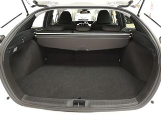 2022 Toyota Prius - Thumbnail