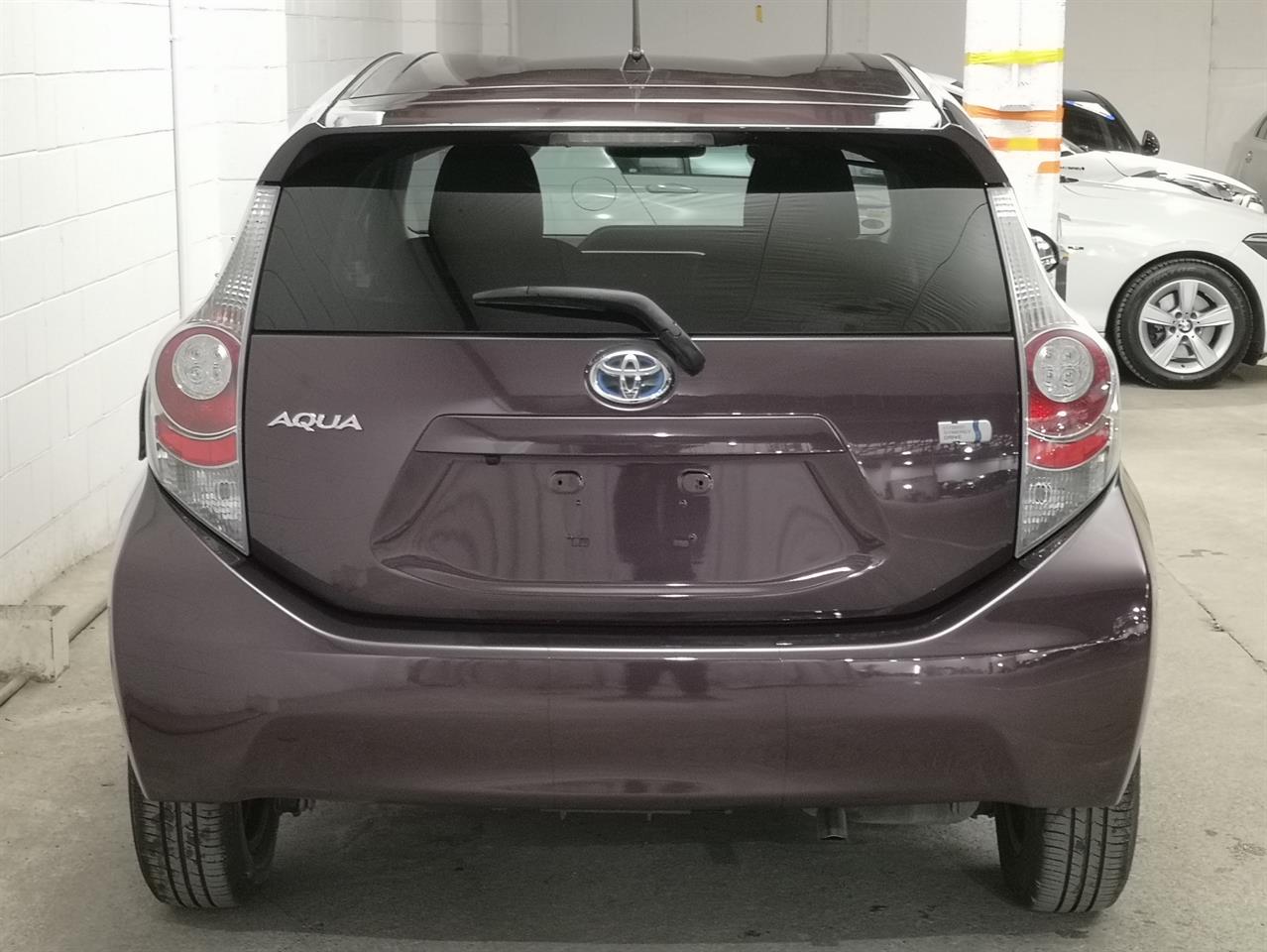 2014 Toyota Aqua