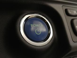 2012 Toyota Aqua - Thumbnail