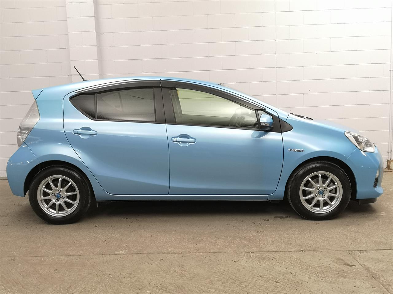 2012 Toyota Aqua