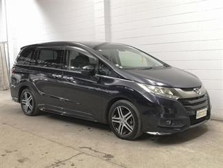 2015 Honda Odyssey - Thumbnail