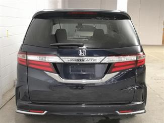 2015 Honda Odyssey - Thumbnail