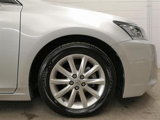 2015 Lexus CT 200H - Thumbnail