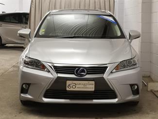 2015 Lexus CT 200H - Thumbnail