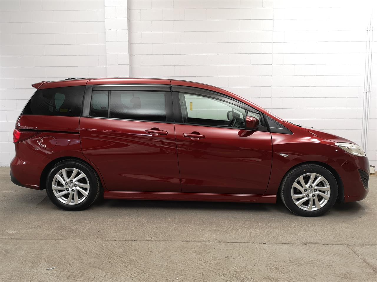 2012 Mazda Premacy