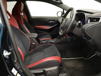 2019 Toyota Corolla - Thumbnail