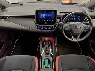 2019 Toyota Corolla - Thumbnail