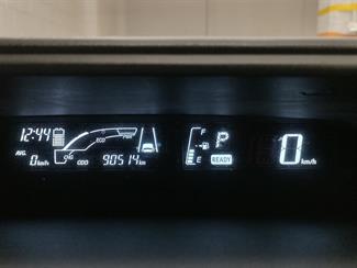 2016 Toyota Aqua - Thumbnail