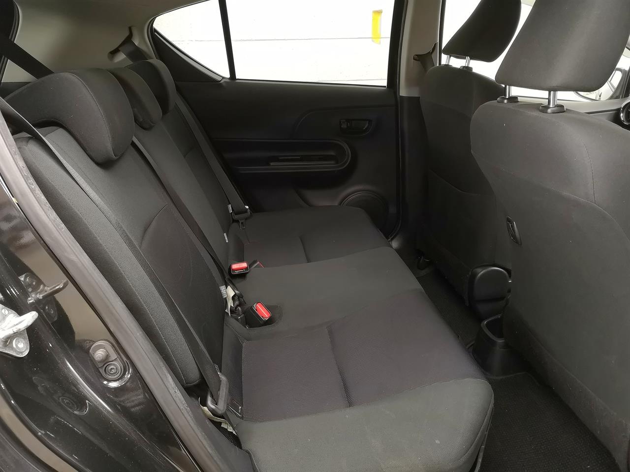 2016 Toyota Aqua