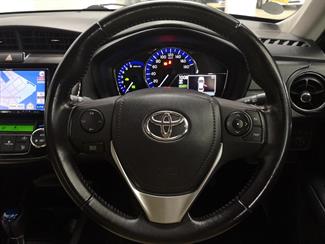 2015 Toyota Corolla - Thumbnail
