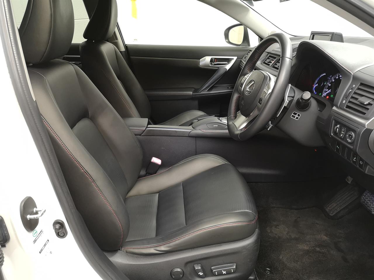 2013 Lexus CT 200H