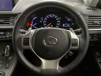 2013 Lexus CT 200H - Thumbnail