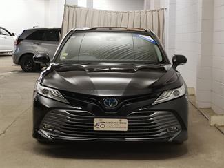 2017 Toyota Camry - Thumbnail