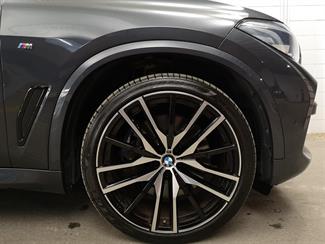 2019 BMW X5 - Thumbnail