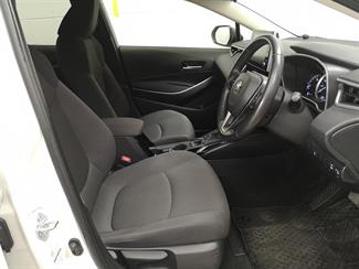 2020 Toyota Corolla - Thumbnail