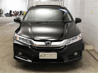 2016 Honda Grace - Thumbnail
