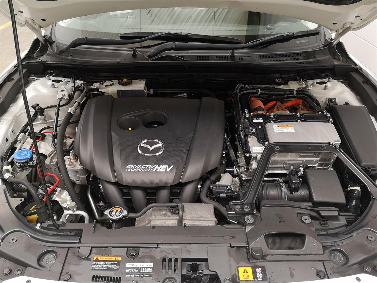 2013 Mazda Axela