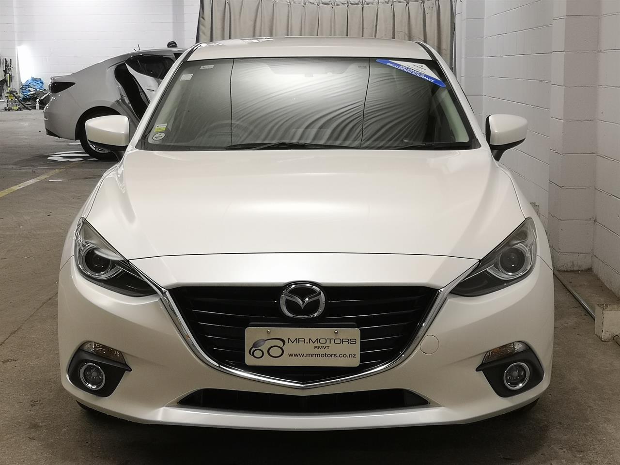 2013 Mazda Axela