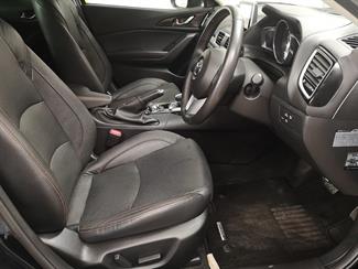 2014 Mazda Axela - Thumbnail