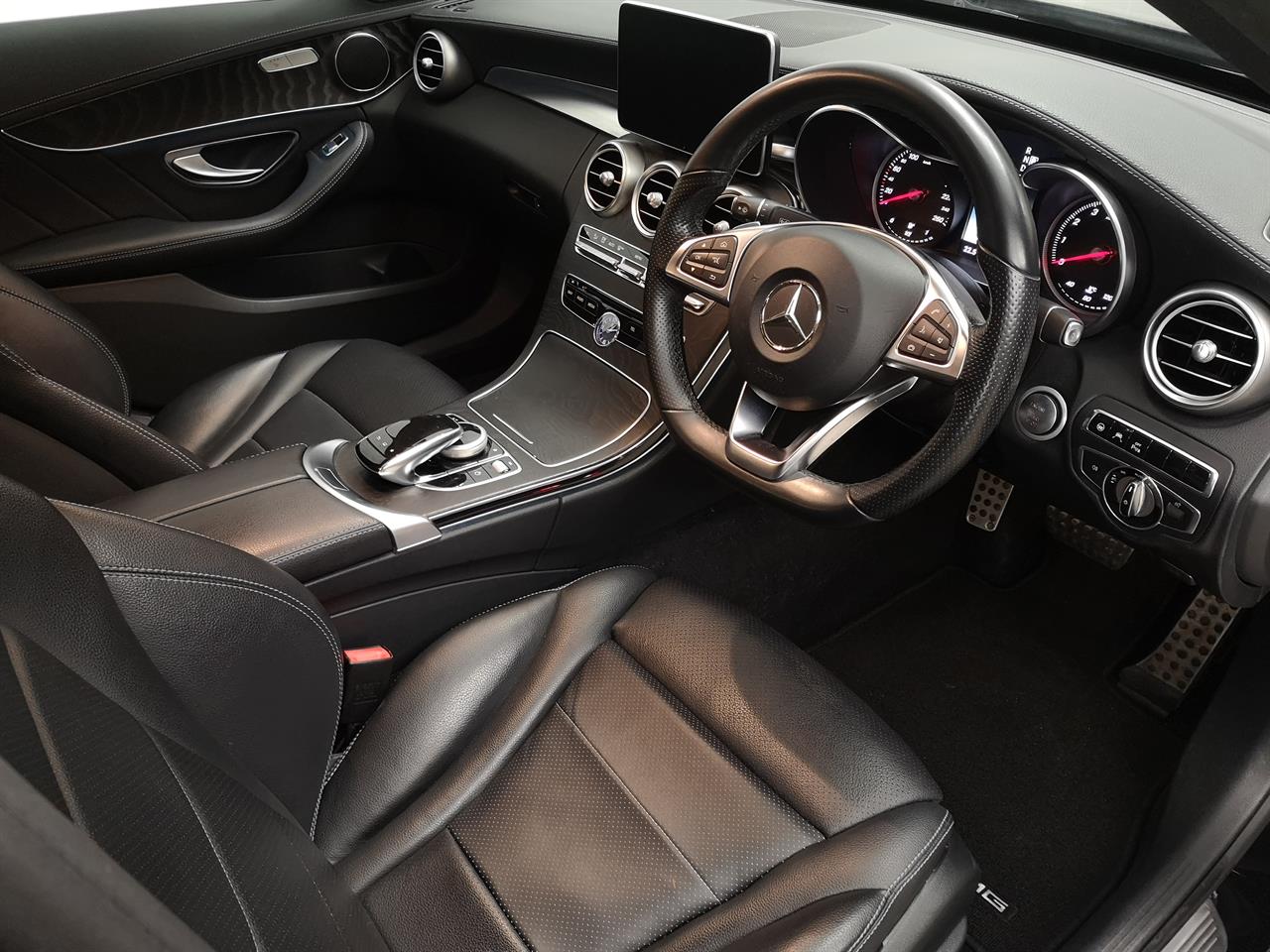 2015 Mercedes-Benz C 200