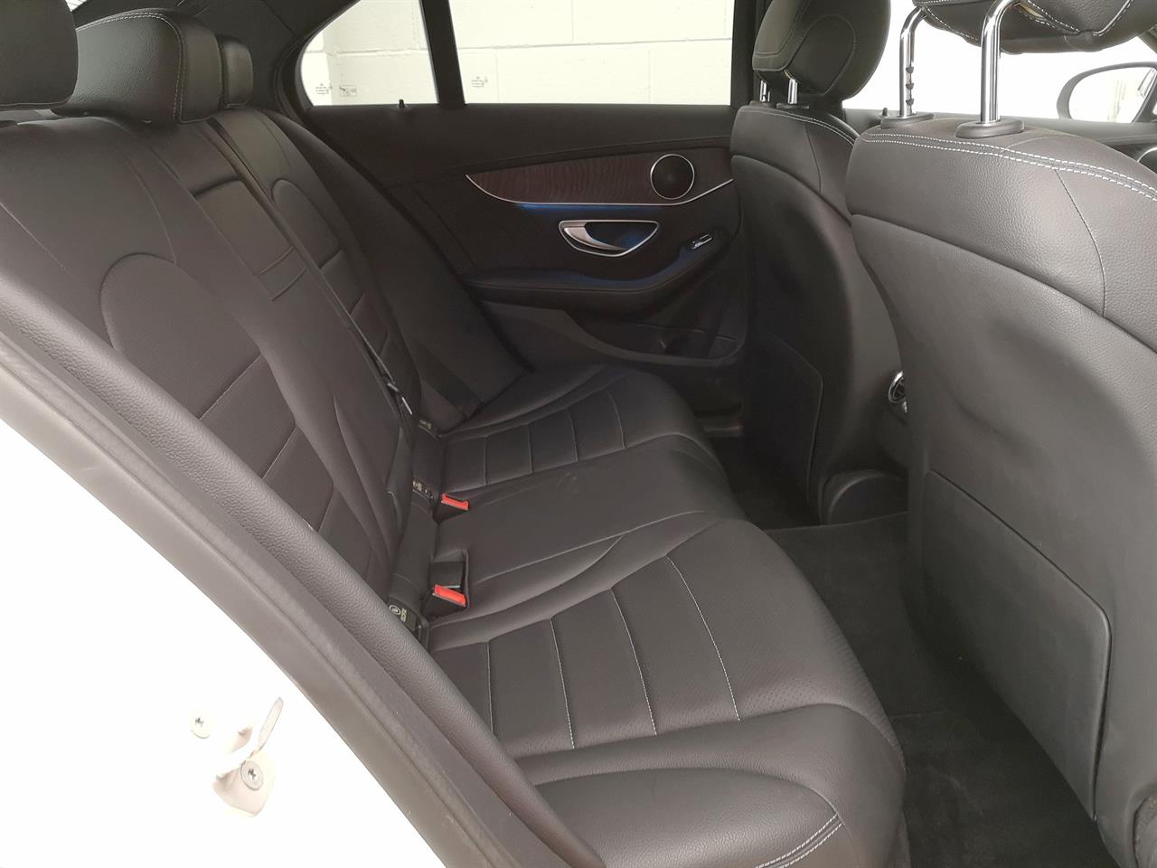 2016 Mercedes-Benz C 220