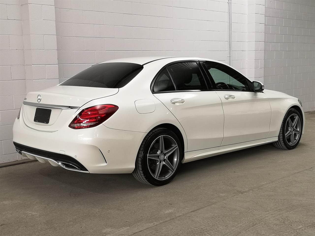 2016 Mercedes-Benz C 220