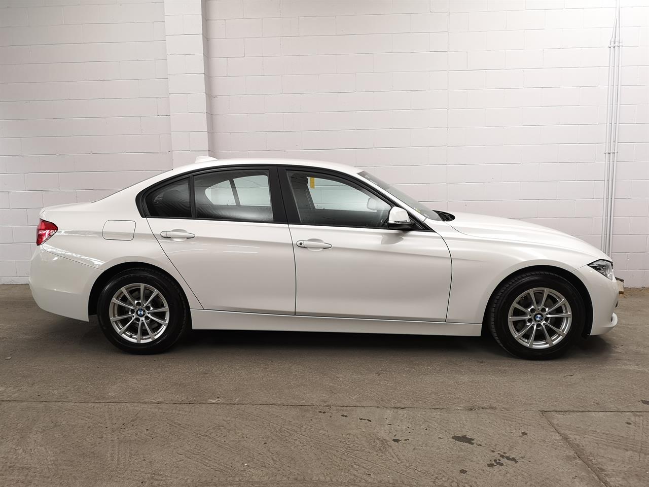 2016 BMW 320d
