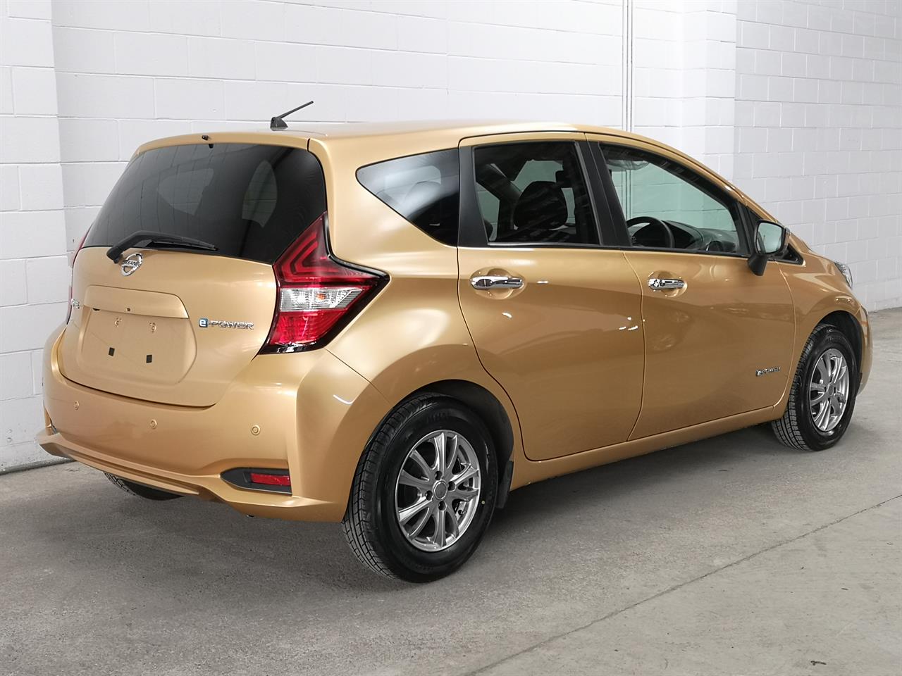 2017 Nissan Note