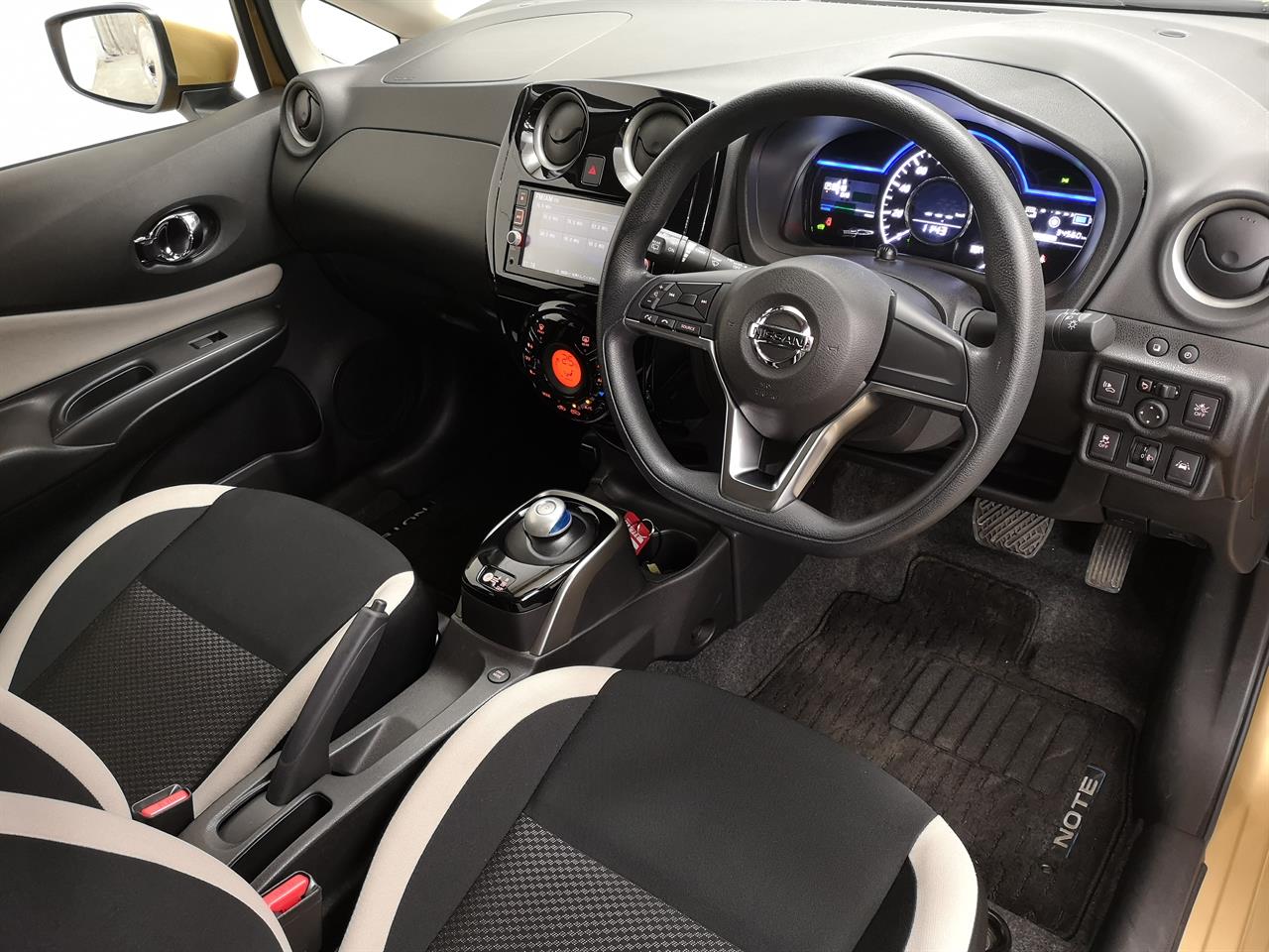 2017 Nissan Note