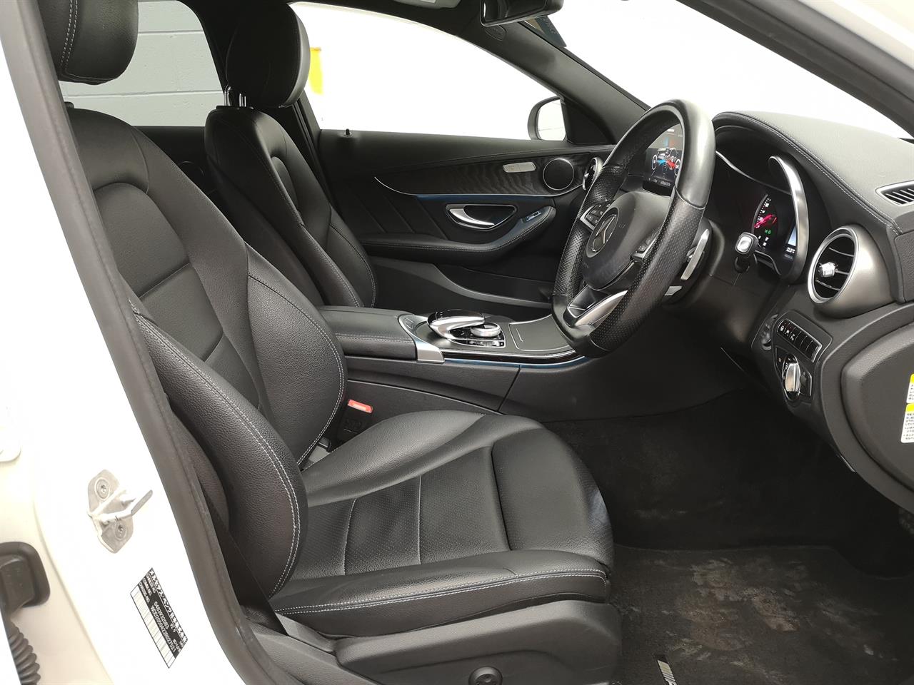 2015 Mercedes-Benz C 200