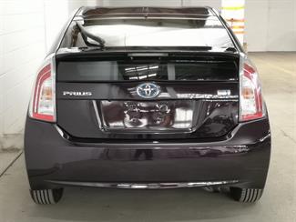 2012 Toyota Prius - Thumbnail