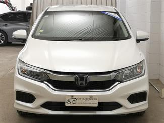 2018 Honda Grace - Thumbnail