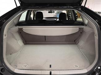 2014 Toyota Prius - Thumbnail