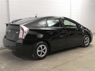 2014 Toyota Prius - Thumbnail