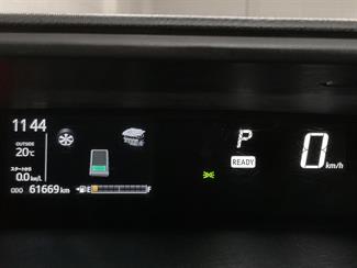 2021 Toyota Aqua - Thumbnail