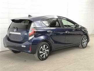 2021 Toyota Aqua - Thumbnail