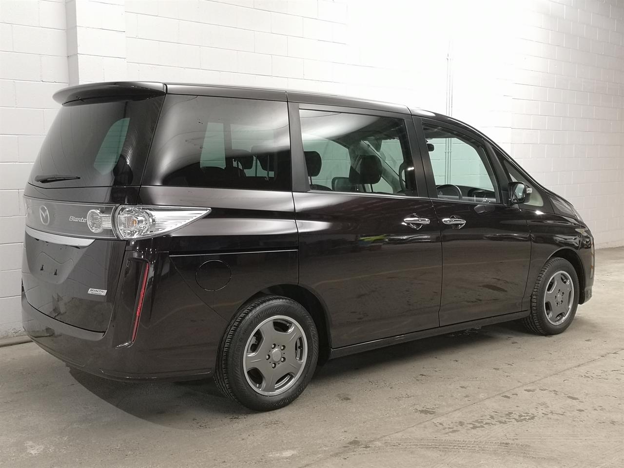 2013 Mazda Biante