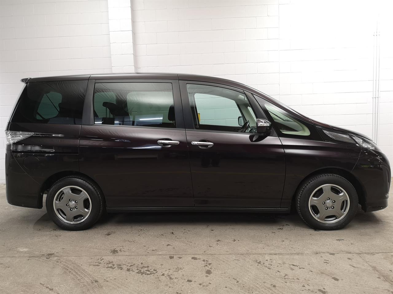 2013 Mazda Biante