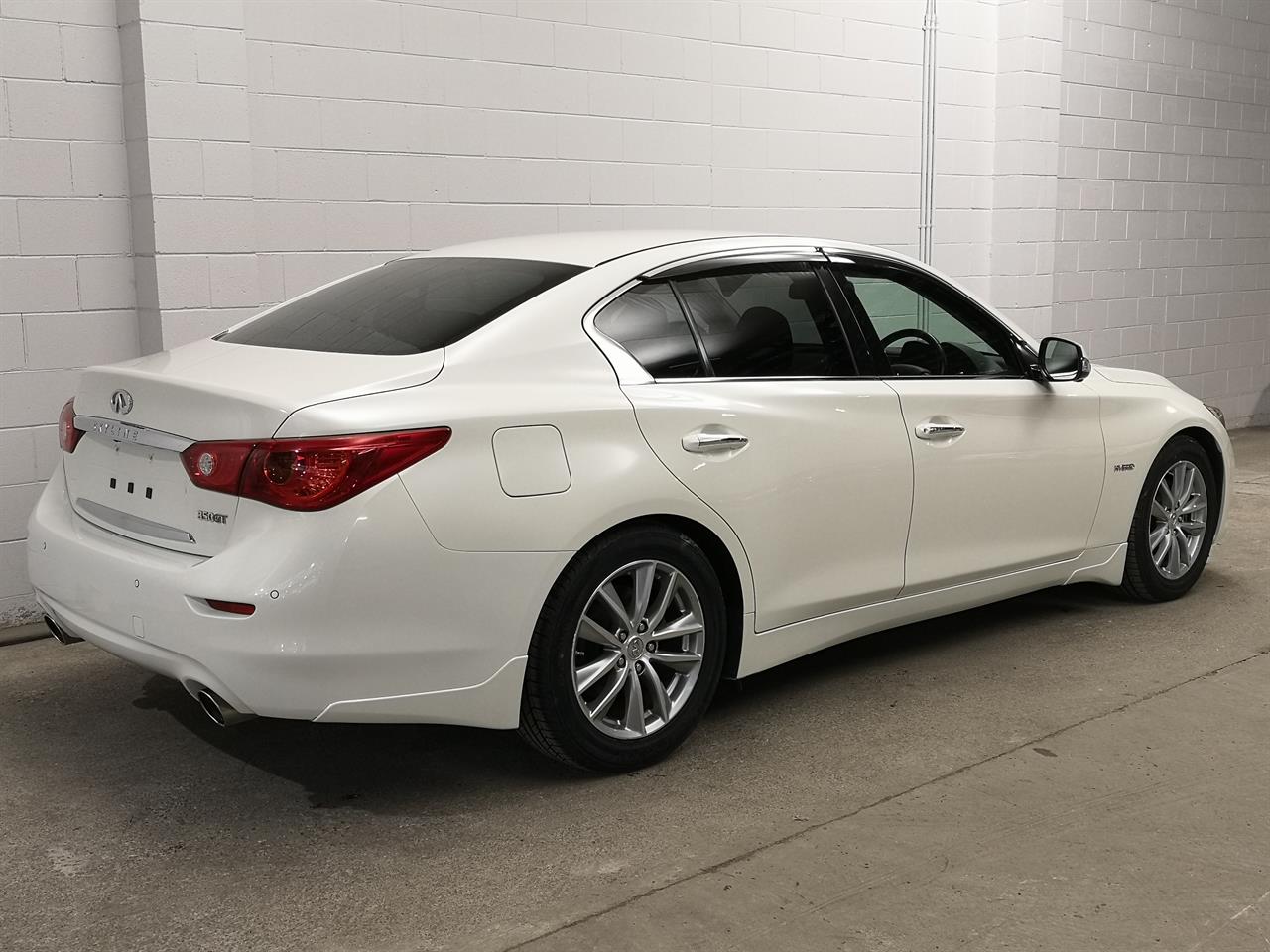 2017 Nissan Skyline