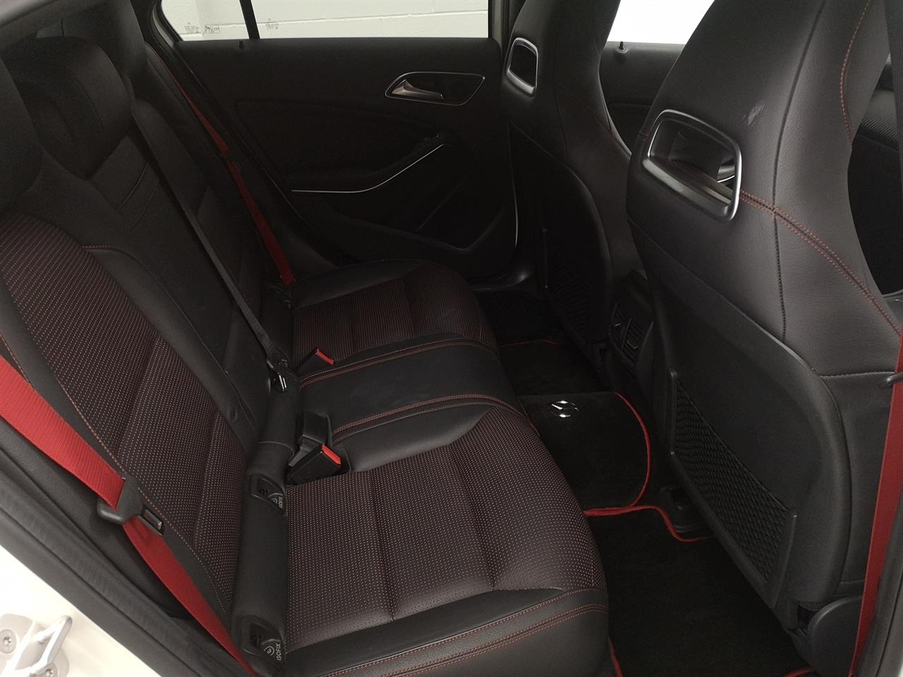 2016 Mercedes-Benz A 250