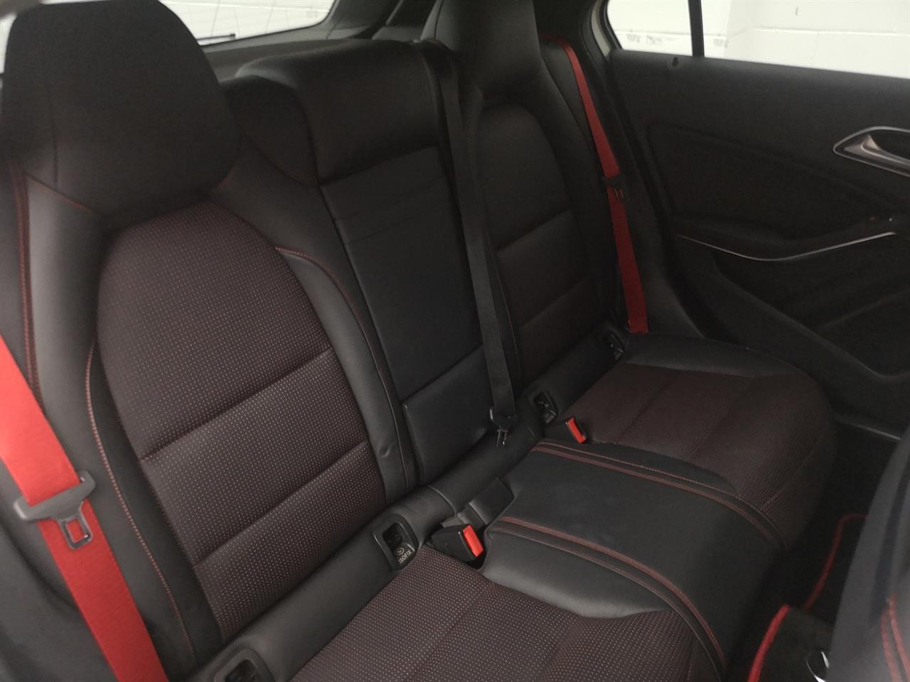 2016 Mercedes-Benz A 250