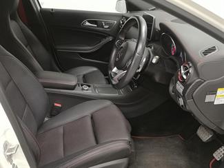 2016 Mercedes-Benz A 250 - Thumbnail