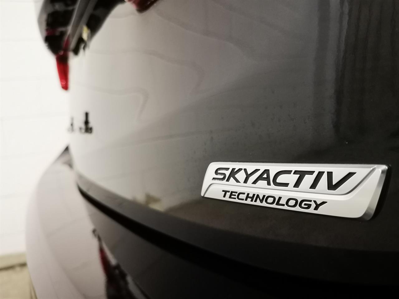 2013 Mazda Premacy